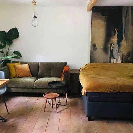 Mika Met Whirlpool! 朱丽安娜多普