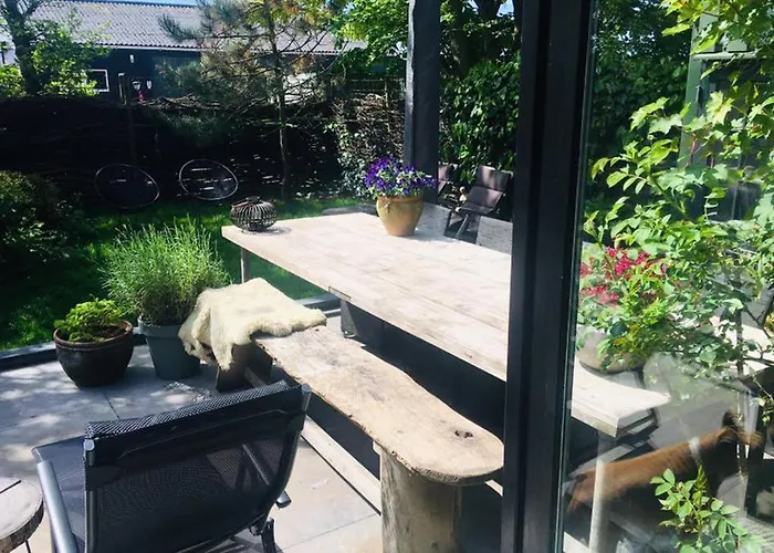 아파트 Mika Met Whirlpool! 줄리아나도르프