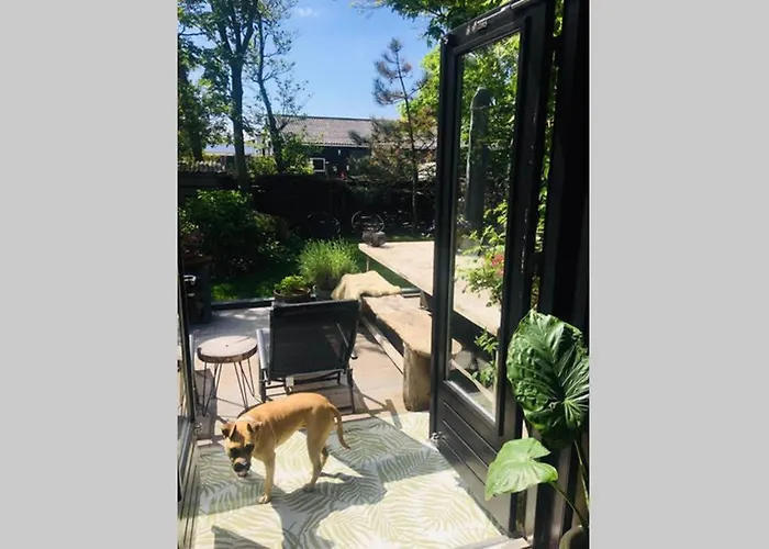 아파트 Mika Met Whirlpool! *