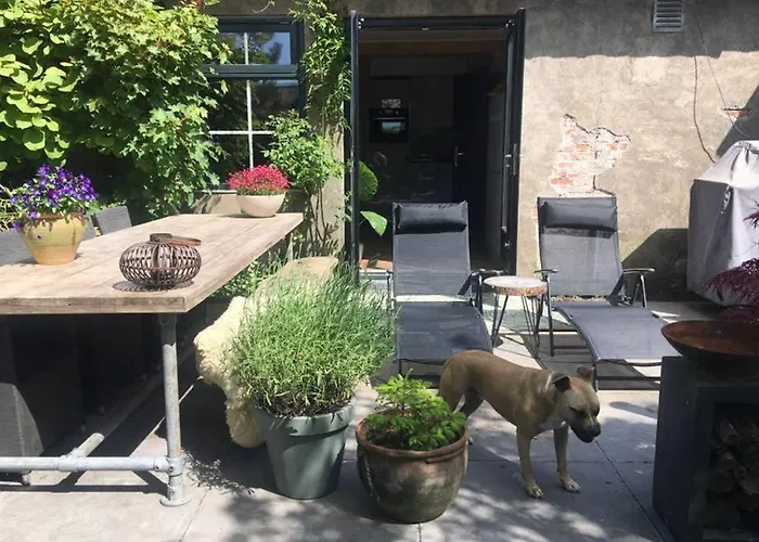 아파트 Mika Met Whirlpool! 줄리아나도르프