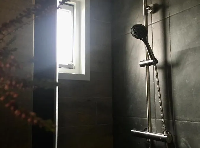 Mika Met Whirlpool! 줄리아나도르프